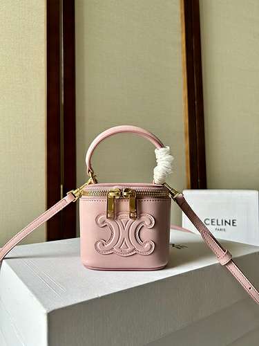 Picture of Celine Lady Handbags _SKUfw156719110fw